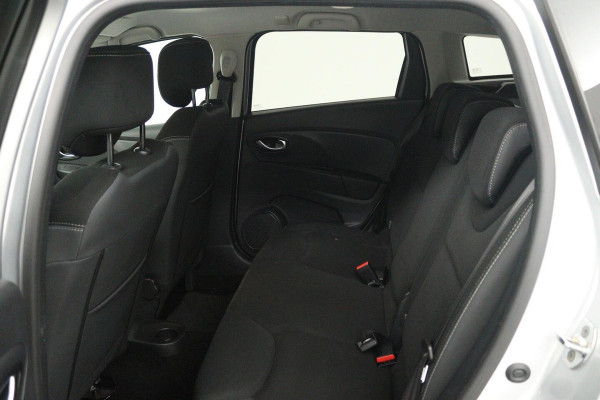 Renault Clio Estate 0.9 TCe Limited (TREKHAAK, NAVIGATIE, CAMERA, PARKEERSENSOREN, BLUETOOTH, CRUISE CONTROL)