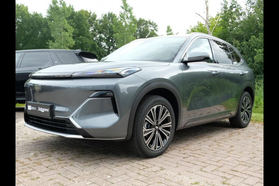 GEELY Starray EM-i 1.5 Max+ 262 PK | Panorama | Stoelen voor & achter verwarmd | Memory Seats | 360 Camera | 19 Inch LMV | 136km elektrisch bereik