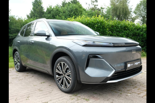 GEELY Starray EM-i 1.5 Max+ 262 PK | Panorama | Stoelen voor & achter verwarmd | Memory Seats | 360 Camera | 19 Inch LMV | 136km elektrisch bereik