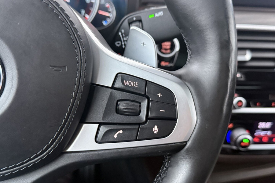 BMW 6 Serie Gran Turismo 630i High Executive (PANORAMADAK, H&K AUDIO, STOELVERWARMING/VERKOELING, STUURVERWARMING,