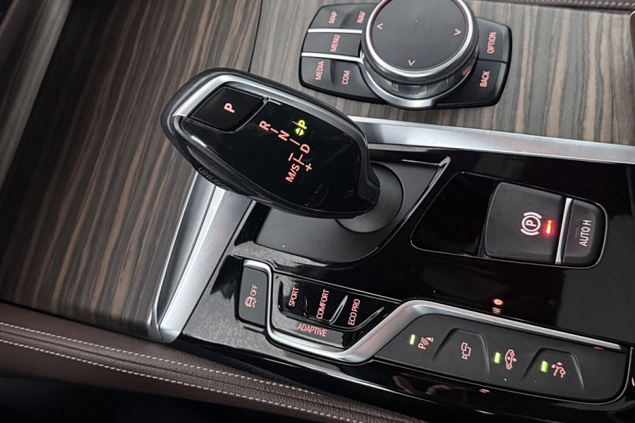 BMW 6 Serie Gran Turismo 630i High Executive (PANORAMADAK, H&K AUDIO, STOELVERWARMING/VERKOELING, STUURVERWARMING,