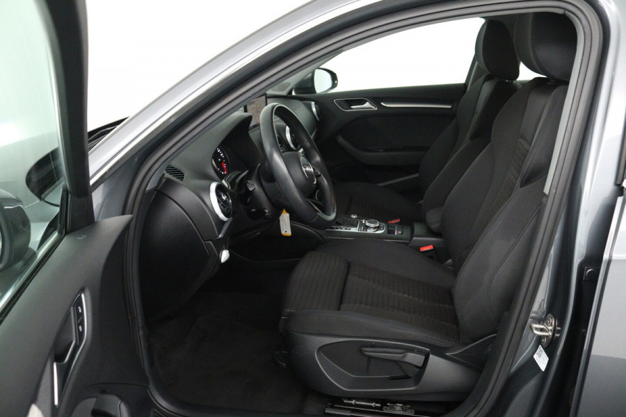 Audi A3 Sportback 1.0 TFSI Sport Lease Edition Automaat (PARKEERSENSOREN, NAVIGATIE, CRUISE CONTROL, AUTOMAA