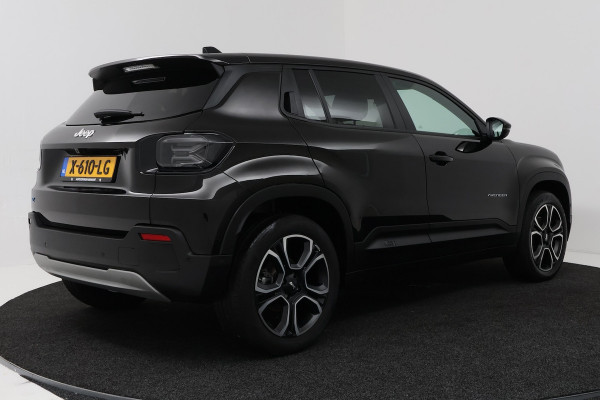 Jeep Avenger Summit 54 kWh SOH 95% (PARKEERSENSOREN, CRUISE CONTROL ADAPTIEF, CAMERA, NAVIGATIE)