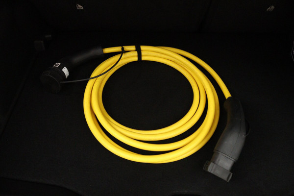 Jeep Avenger Summit 54 kWh SOH 95% (PARKEERSENSOREN, CRUISE CONTROL ADAPTIEF, CAMERA, NAVIGATIE)