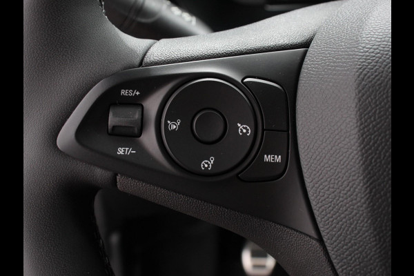 Opel Corsa 1.2 GS Line Navigatie Apple Carplay/Android Auto Airco Cruise Control Lichtmetalen velgen Sportstoelen