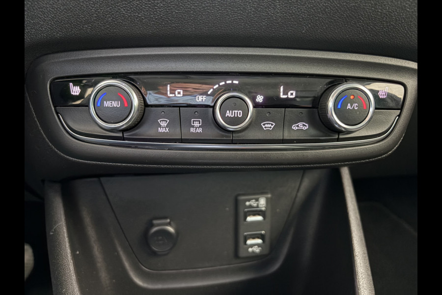 Opel Crossland 1.2 Turbo Elegance Achteruitrijcamera - Airco - Apple carplay - Bluetooth - Cruise control - Radio - Navigatie - Trekhaak - Elektrische ramen - Led verlichting - Start/stop systeem - Licht metalen velgen 16 inch - Stuur multifunctioneel