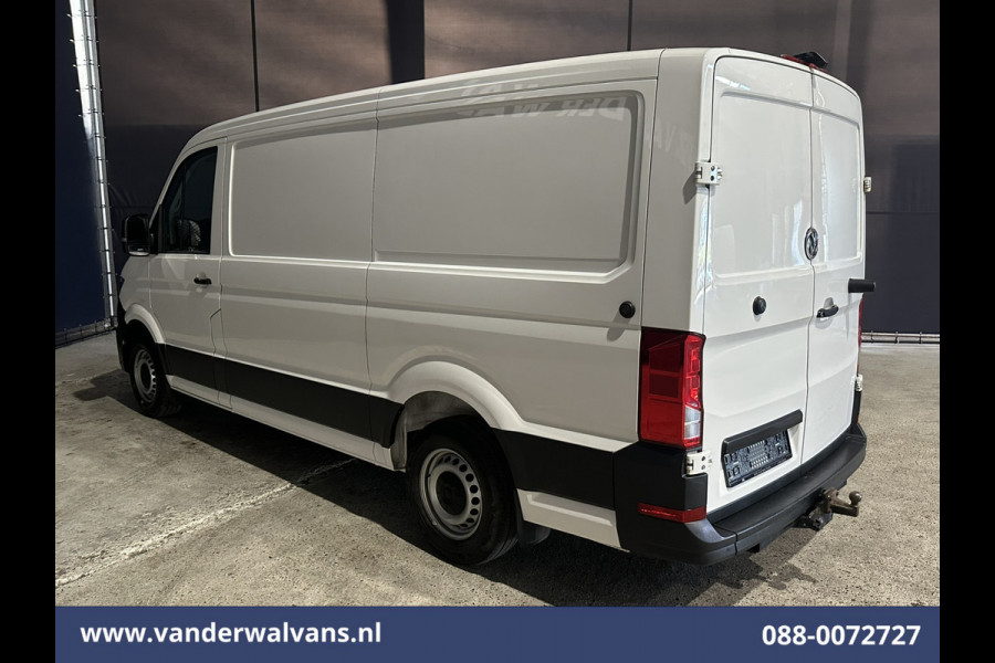 Volkswagen Crafter 2.0 TDI L3H2 L2H1 Euro6 Airco | Camera | Navigatie | Apple Carplay | Stoelverwarming Android Auto, 2500kg Trekhaak, Verwarmde voorruit, Parkeersensoren, Bijrijdersbank