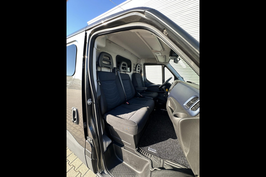 Iveco Daily 35S14V 2.3 L1H1 3500kg trekgewicht automaat MARGE