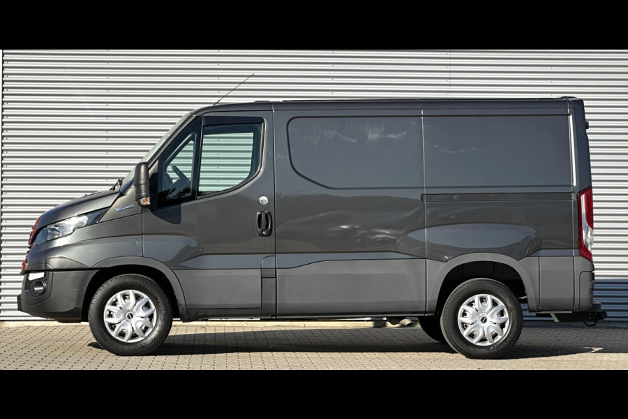 Iveco Daily 35S14V 2.3 L1H1 3500kg trekgewicht automaat MARGE
