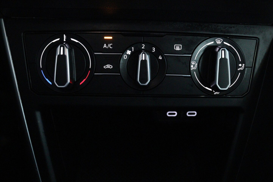 Volkswagen Polo 1.0 TSI Life (PARKEERSENSOREN, DIGITALE COCKPIT, CRUISE ADAPTIEF, CARPLAY)