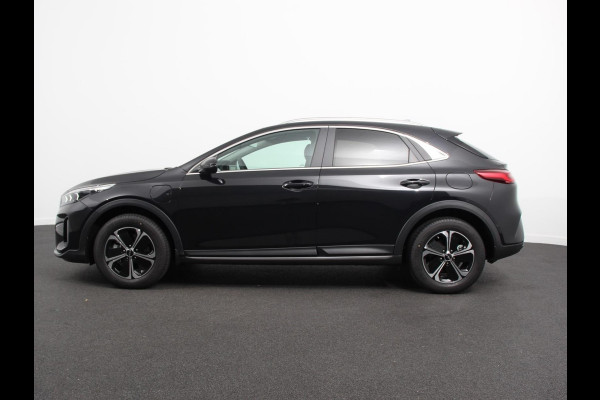 Kia Xceed 1.6 GDi PHEV 140pk DynamicLine Navigatie Camera Climate Control Cruise control adaptive Lane assist Lichtmetalen Velgen Stoelverwarming