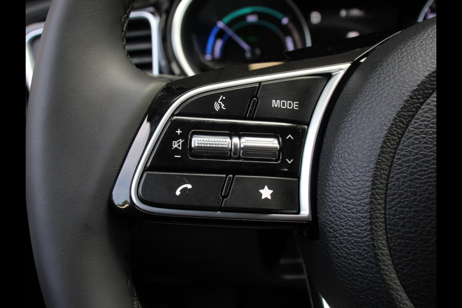 Kia Xceed 1.6 GDi PHEV 140pk DynamicLine Navigatie Camera Climate Control Cruise control adaptive Lane assist Lichtmetalen Velgen Stoelverwarming