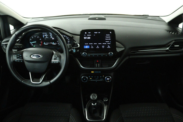 Ford Fiesta 1.0 EcoBoost Titanium (ACHTERUITRIJCAMERA, CRUISE CONTROL ADAPTIEF, NAVIGATIE, PARKEERSENS