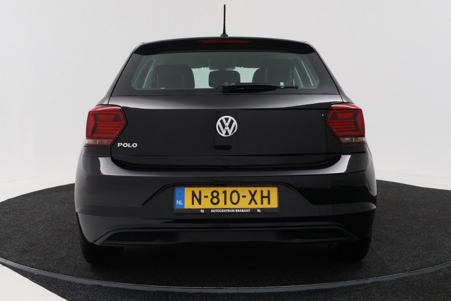 Volkswagen Polo 1.0 TSI Comfortline Business (STOELVERWARMING, LIMIT, PARKEERSENSOREN)