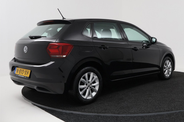 Volkswagen Polo 1.0 TSI Comfortline Business (STOELVERWARMING, LIMIT, PARKEERSENSOREN)