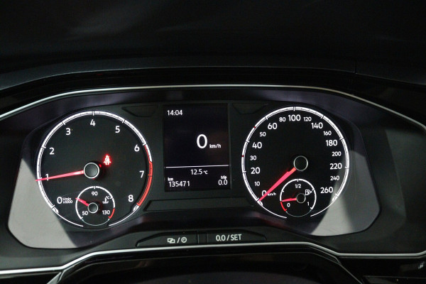 Volkswagen Polo 1.0 TSI Comfortline Business (STOELVERWARMING, LIMIT, PARKEERSENSOREN)