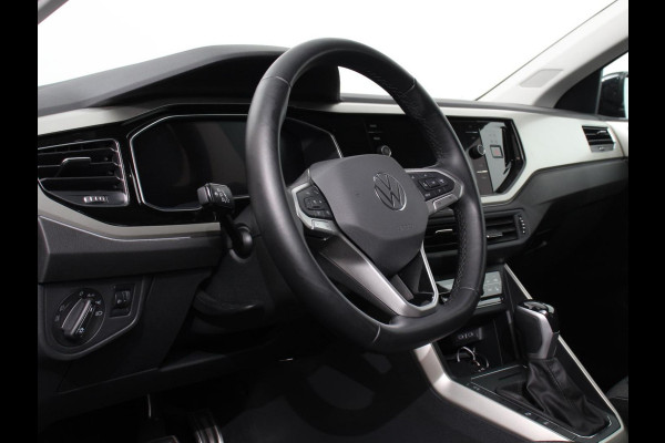 Volkswagen Polo 1.0 TSI Move DSG Navigatie Apple Carplay/Android Auto Airco Digitale Cockpit Adaptive Cruise Control Lichtmetalen Velgen Parkeer sensoren V+A Stoelverwarming