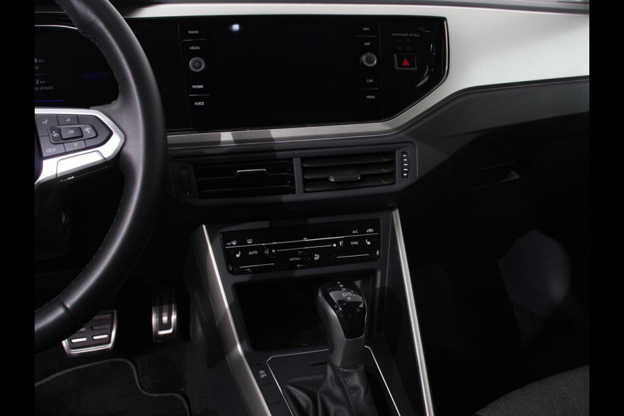 Volkswagen Polo 1.0 TSI Move DSG Navigatie Apple Carplay/Android Auto Airco Digitale Cockpit Adaptive Cruise Control Lichtmetalen Velgen Parkeer sensoren V+A Stoelverwarming