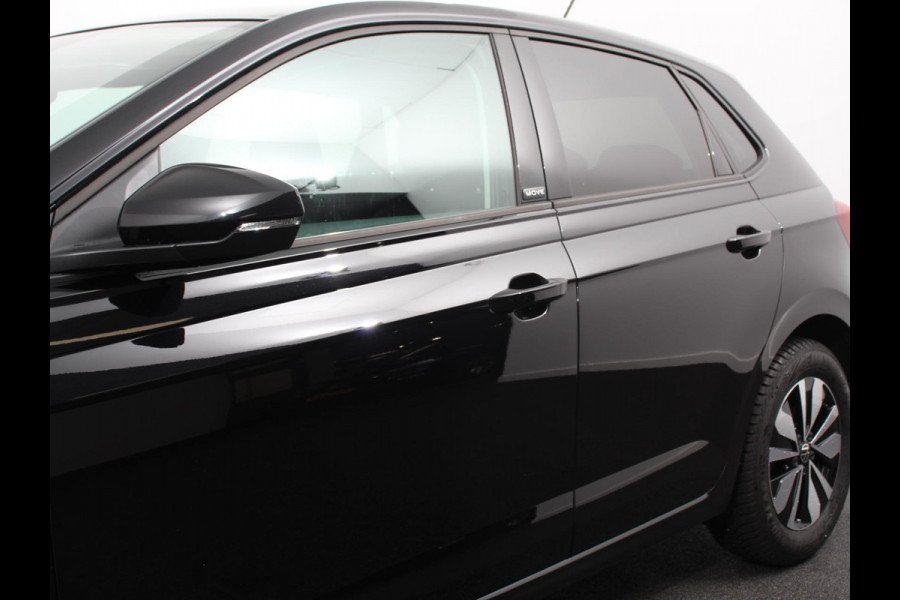 Volkswagen Polo 1.0 TSI Move DSG Navigatie Apple Carplay/Android Auto Airco Digitale Cockpit Adaptive Cruise Control Lichtmetalen Velgen Parkeer sensoren V+A Stoelverwarming