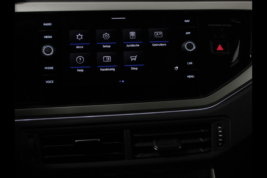 Volkswagen Polo 1.0 TSI Move DSG Navigatie Apple Carplay/Android Auto Airco Digitale Cockpit Adaptive Cruise Control Lichtmetalen Velgen Parkeer sensoren V+A Stoelverwarming