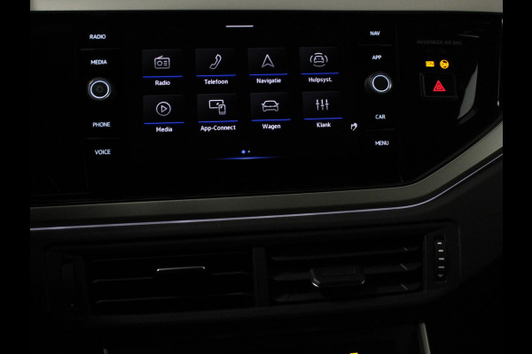 Volkswagen Polo 1.0 TSI Move DSG Navigatie Apple Carplay/Android Auto Airco Digitale Cockpit Adaptive Cruise Control Lichtmetalen Velgen Parkeer sensoren V+A Stoelverwarming