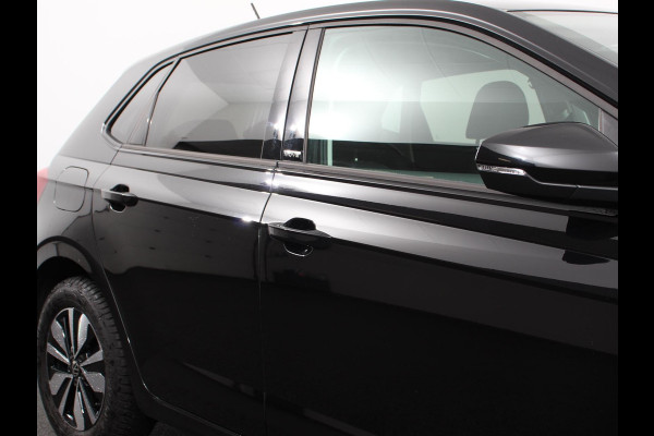 Volkswagen Polo 1.0 TSI Move DSG Navigatie Apple Carplay/Android Auto Airco Digitale Cockpit Adaptive Cruise Control Lichtmetalen Velgen Parkeer sensoren V+A Stoelverwarming