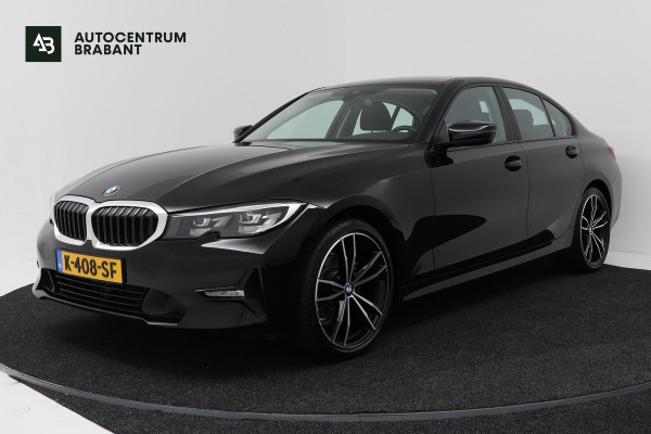 BMW 3 Serie 318i Executive Edition (NAVIGATIE, CARPLAY, LED, DEALER ONDERHOUDEN)