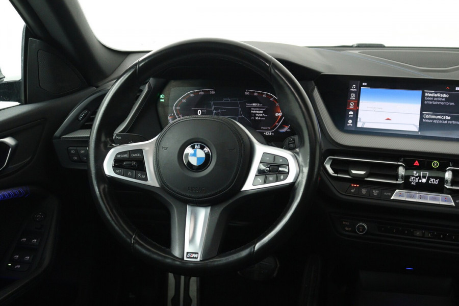 BMW 2 Serie Gran Coupé 218i Business Edition Plus (PANORAMADAK, CAMERA, SFEERVERLICHTING, STOELVERWARMING, PARKEE