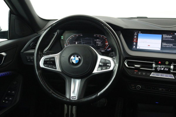 BMW 2 Serie Gran Coupé 218i Business Edition Plus (PANORAMADAK, CAMERA, SFEERVERLICHTING, STOELVERWARMING, PARKEE