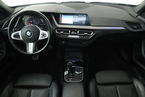 BMW 2 Serie Gran Coupé 218i Business Edition Plus (PANORAMADAK, CAMERA, SFEERVERLICHTING, STOELVERWARMING, PARKEE