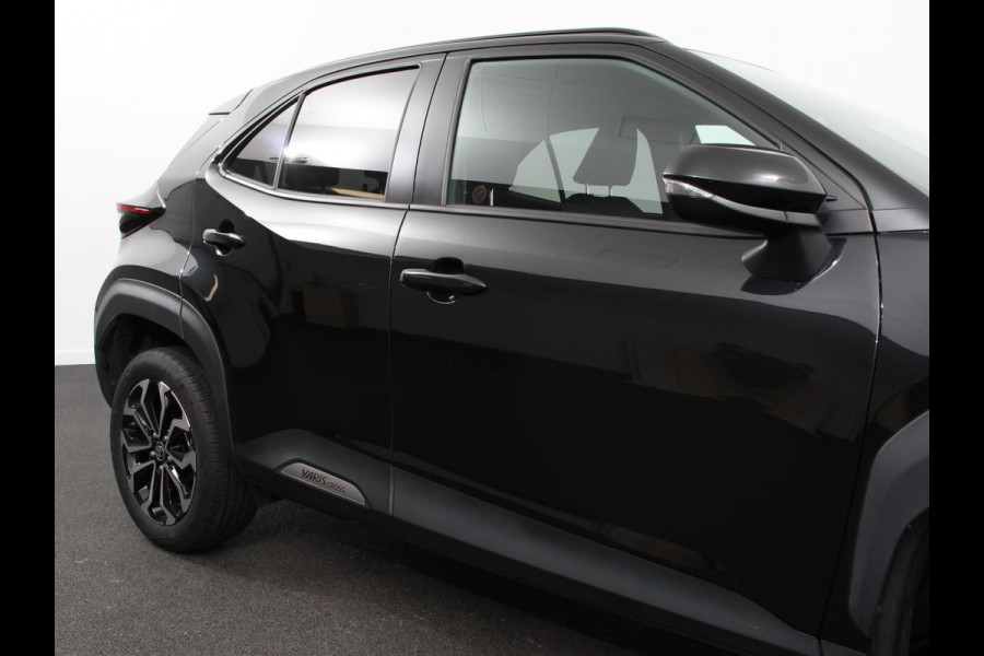 Toyota Yaris Cross 1.5 Hybrid 115 pk Automaat Style Comfort Navigatie Apple carplay/Android Auto Camera Dab Full Led Parkeer sensoren Climate Control Lichtmetalen velgen