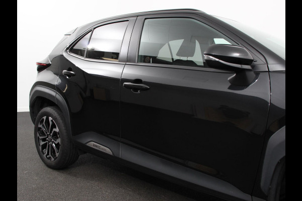 Toyota Yaris Cross 1.5 Hybrid 115 pk Automaat Style Comfort Navigatie Apple carplay/Android Auto Camera Dab Full Led Parkeer sensoren Climate Control Lichtmetalen velgen