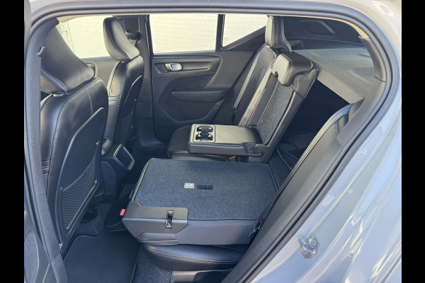 Volvo XC40 1.5 T3 Inscription Camera Adaptive cruise Carplay Clima 19 inch Lm DAB