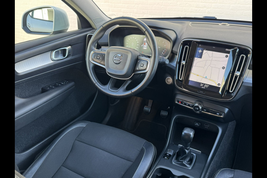 Volvo XC40 1.5 T3 Inscription Camera Adaptive cruise Carplay Clima 19 inch Lm DAB