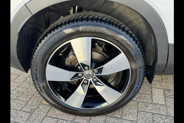 Volvo XC40 1.5 T3 Inscription Camera Adaptive cruise Carplay Clima 19 inch Lm DAB