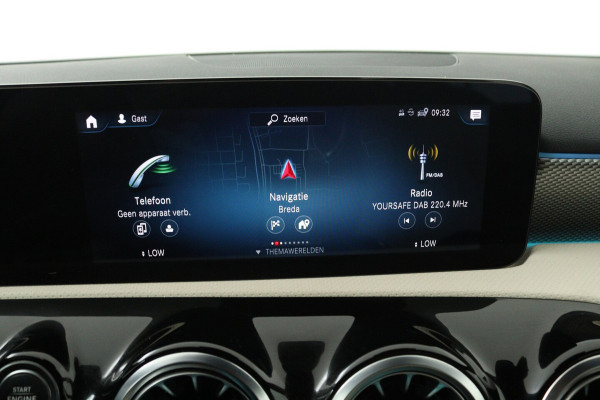 Mercedes-Benz A-Klasse 180 Business Solution Luxury (SFEERVERLICHTING, STOELVERWARMING, 1e EIGENAAR, ACHTERUITRIJ