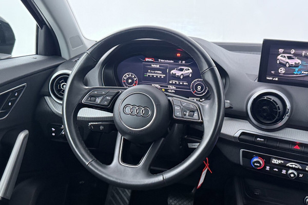 Audi Q2 35 TFSI Business Edition Automaat (DIGITALE COCKPIT, DEALER ONDERHOUDEN, LED, CLIMA)