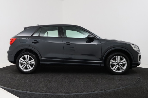 Audi Q2 35 TFSI Business Edition Automaat (DIGITALE COCKPIT, DEALER ONDERHOUDEN, LED, CLIMA)