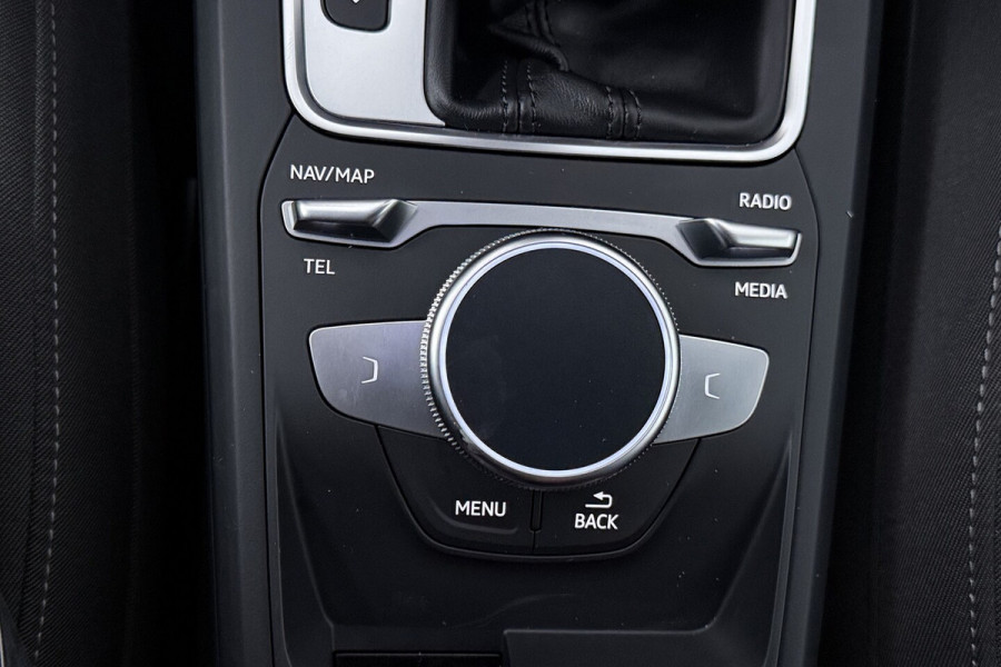 Audi Q2 35 TFSI Business Edition Automaat (DIGITALE COCKPIT, DEALER ONDERHOUDEN, LED, CLIMA)