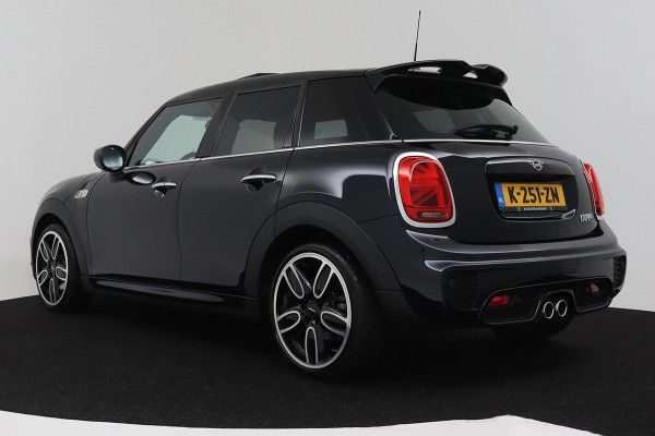 MINI Cooper S 2.0 Chili JCW Pakket (PANORAMADAK, DEALER ONDERHOUDEN, HEAD-UP, CARPLAY, NAVIGATIE, STOELV