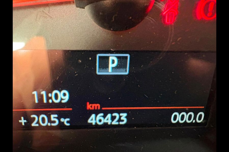 MINI Cooper S 2.0 Chili JCW Pakket (PANORAMADAK, DEALER ONDERHOUDEN, HEAD-UP, CARPLAY, NAVIGATIE, STOELV
