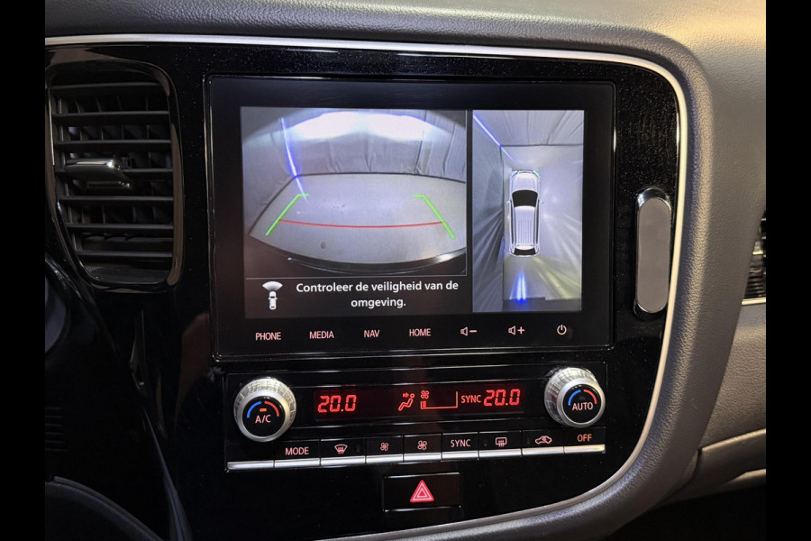 Mitsubishi Outlander 2.4 PHEV Instyle 18"/Trekhaak/LED/Leder/Stoel + stuurverwarming/Dodehoek/PDC v+a/360 Camera/Apple Carplay & Android Auto