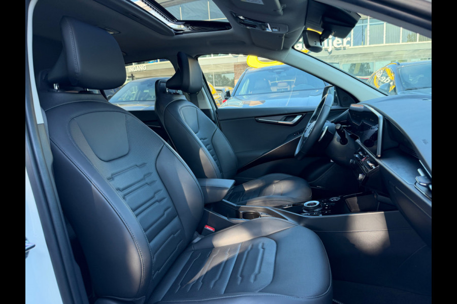Kia Niro EV DynamicPlusLine 64.8 kWh / SoH 98,2% / Trekhaak / Schuifdak / Leder / Keyless / Harman Kardon / 17'' / Stoel+Stuurverwarming / Dodehoek / DAB / ACC