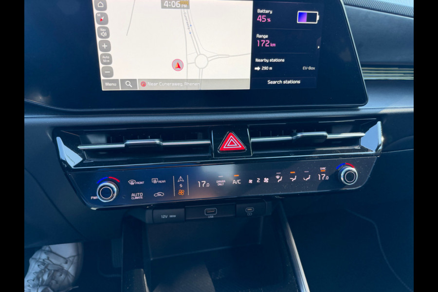 Kia Niro EV DynamicPlusLine 64.8 kWh / SoH 98,2% / Trekhaak / Schuifdak / Leder / Keyless / Harman Kardon / 17'' / Stoel+Stuurverwarming / Dodehoek / DAB / ACC
