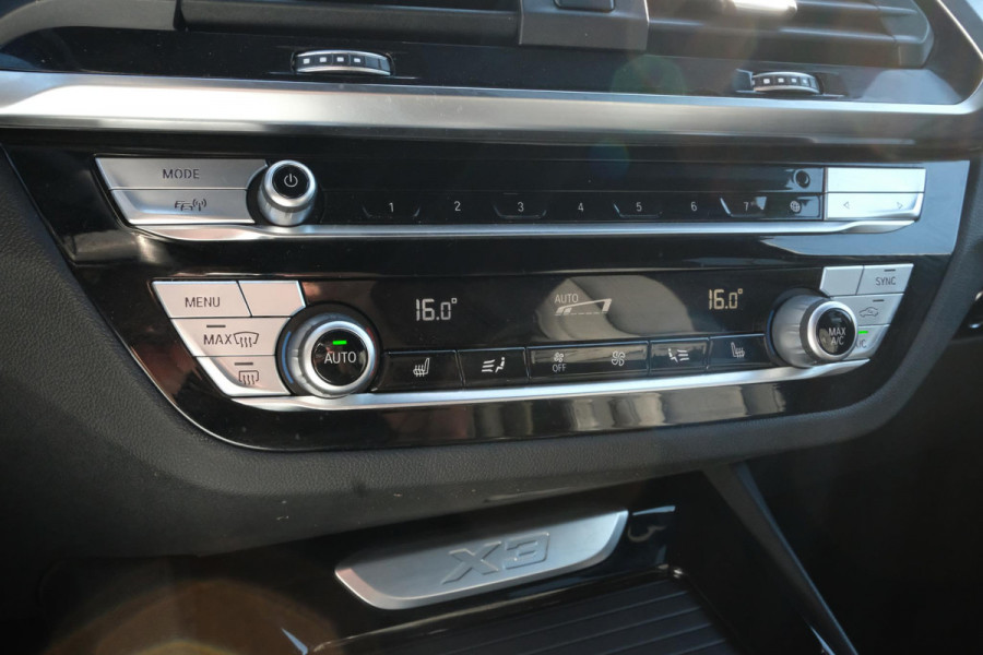 BMW X3 xDrive30e M Sport 292 PK | Elektrische trekhaak | Stoelverwarming | 360 graden camera | Keyless entry | Elektrische achterklep | Sportstoelen | Geheugenstoel | Led koplampen | Dab | Hifi | Bmw Live Cockpit Professional