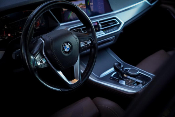 BMW X5 xDrive30d High Executive / Pano / Incl BTW / Zie foto's / Export