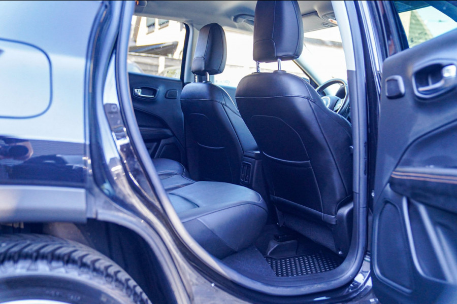 Jeep Compass 1.3T Limited | Automaat | Stoelverwarming | Luxe Leder | Park Assit | Climatronic | Camera | 1e eigenaar | Dealer ond