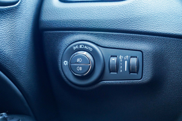 Jeep Compass 1.3T Limited | Automaat | Stoelverwarming | Luxe Leder | Park Assit | Climatronic | Camera | 1e eigenaar | Dealer ond