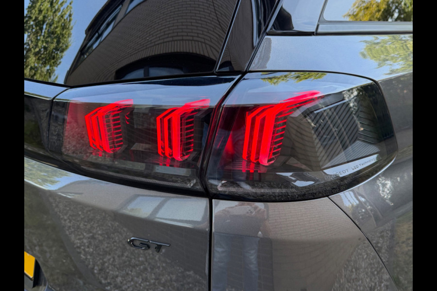 Peugeot 5008 1.2 PureTech AUTOMAAT GT, 7 persoons,panoramadak, Black edition, vele opties, 1 e eigenaar, NL auto met nap