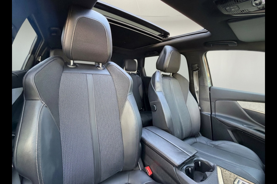 Peugeot 5008 1.2 PureTech AUTOMAAT GT, 7 persoons,panoramadak, Black edition, vele opties, 1 e eigenaar, NL auto met nap
